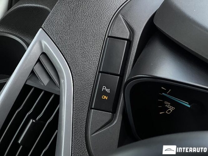 Ford Transit 44 interauto-car