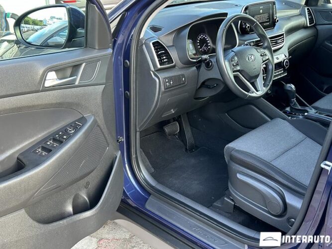 Hyundai Tucson 34 interauto-car
