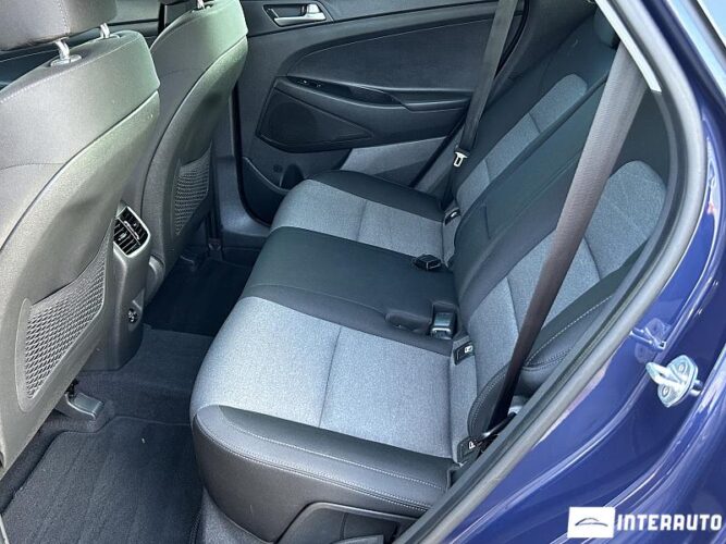 Hyundai Tucson 47 interauto-car