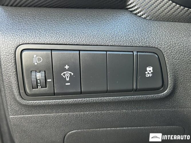 Hyundai Tucson 38 interauto-car