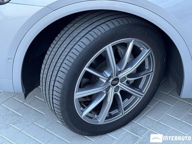 Audi Q5 55 interauto-car