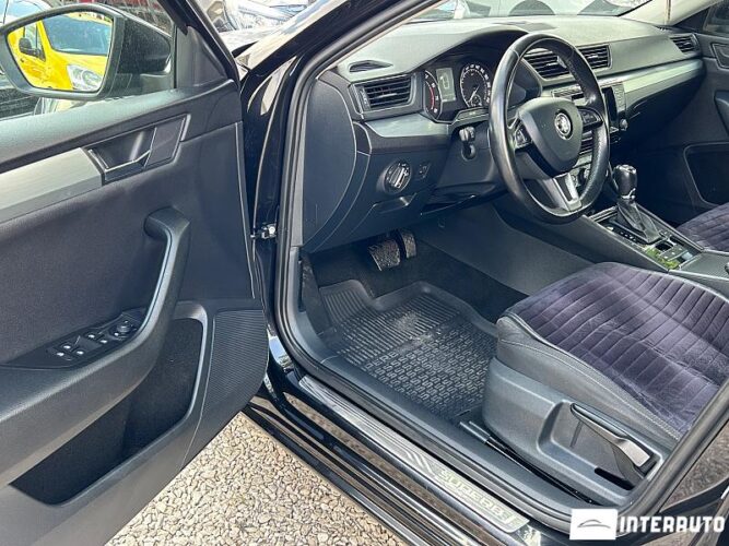 Skoda Superb 34 interauto-car