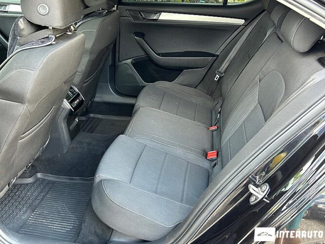 Skoda Superb 45 interauto-car