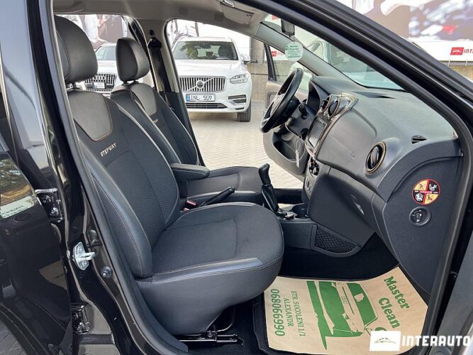 Dacia Sandero Stepway 45 interauto-car