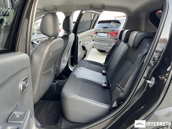 Dacia Sandero Stepway 43 interauto-car