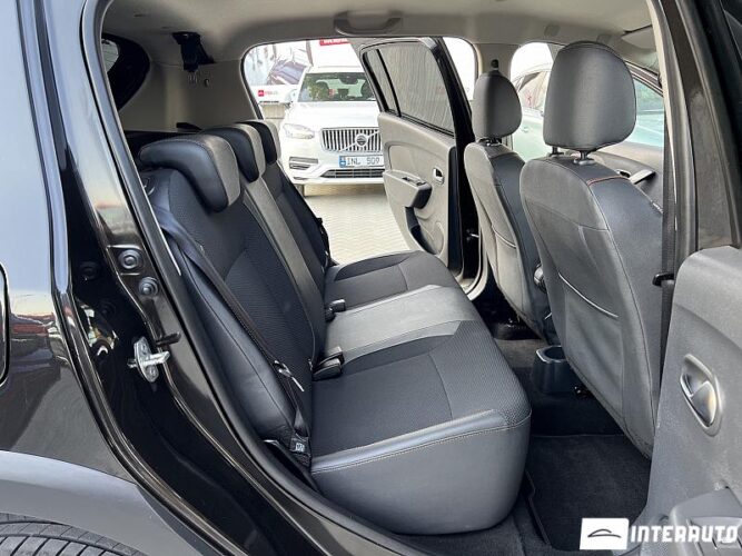Dacia Sandero Stepway 44 interauto-car