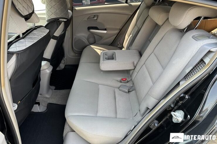 Honda Insight 39 interauto-car