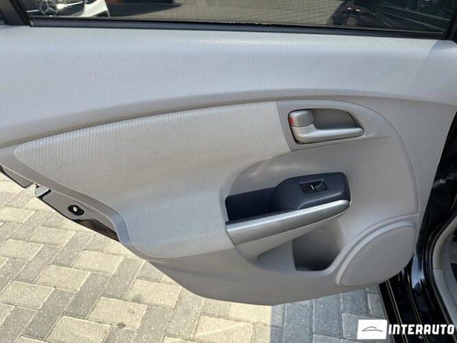 Honda Insight 38 interauto-car