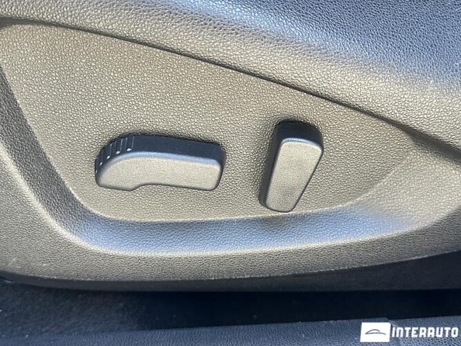 Renault Kadjar 50 interauto-car