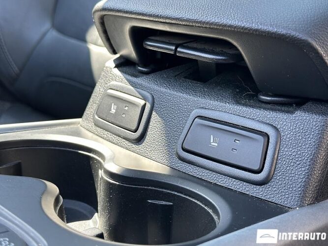 Renault Kadjar 44 interauto-car