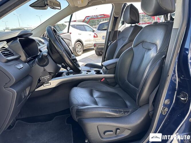 Renault Kadjar 38 interauto-car