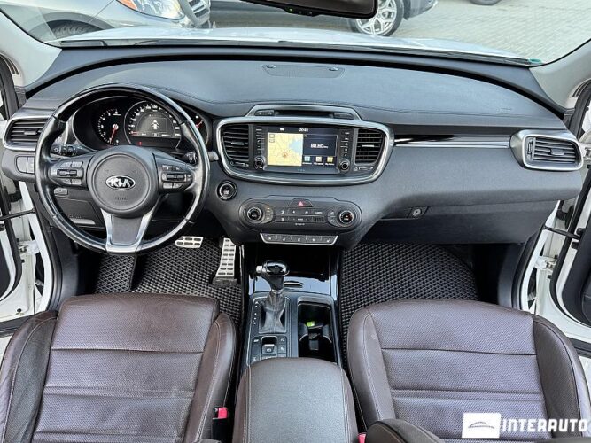 Kia Sorento 41 interauto-car