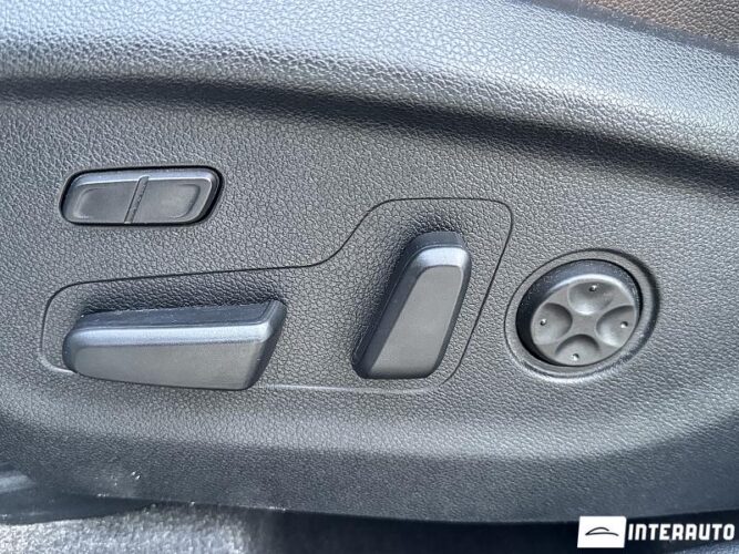 Kia Sorento 57 interauto-car