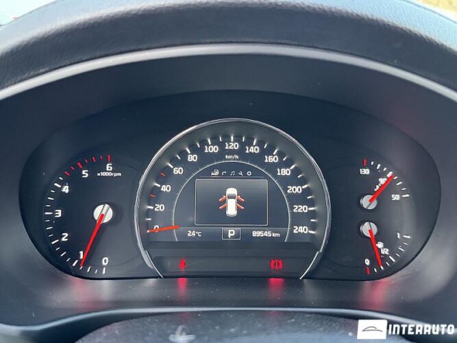 Kia Sorento 43 interauto-car