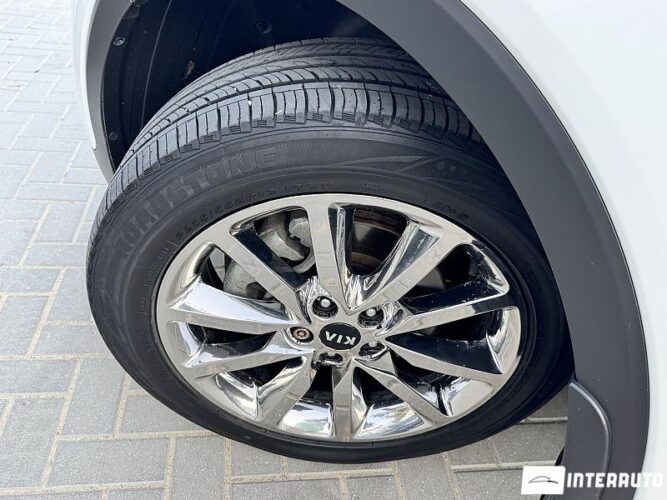 Kia Sorento 53 interauto-car