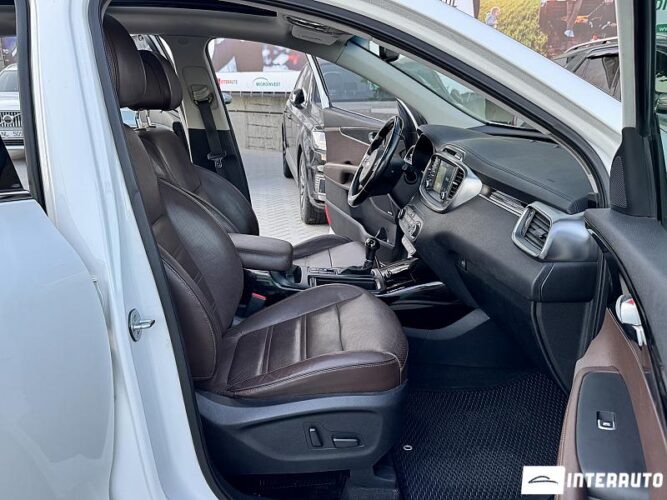 Kia Sorento 51 interauto-car