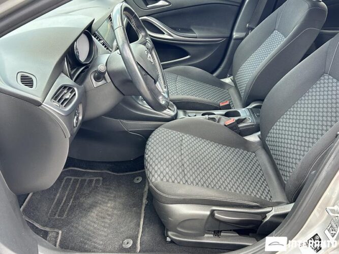 Opel Astra 34 interauto-car