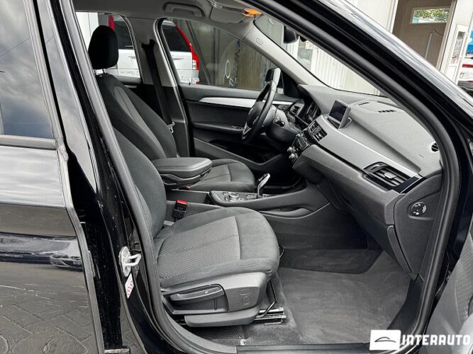 BMW X1 1.6D 33 interauto-car