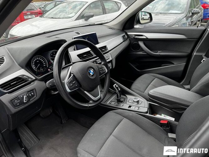 BMW X1 1.6D 32 interauto-car