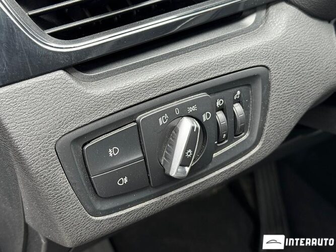 BMW X1 1.6D 42 interauto-car