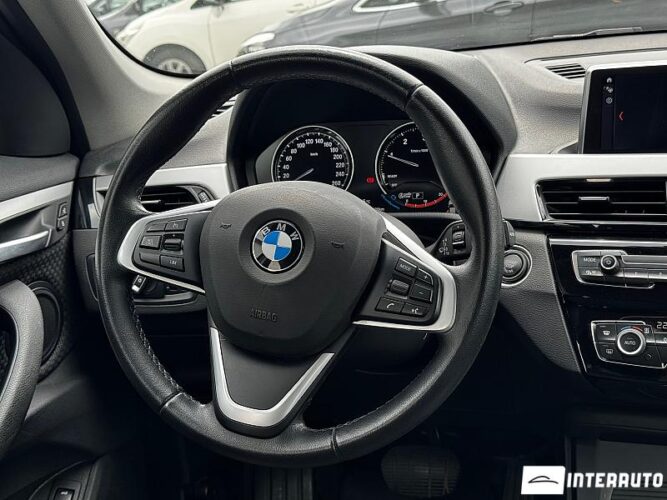 BMW X1 1.6D 38 interauto-car