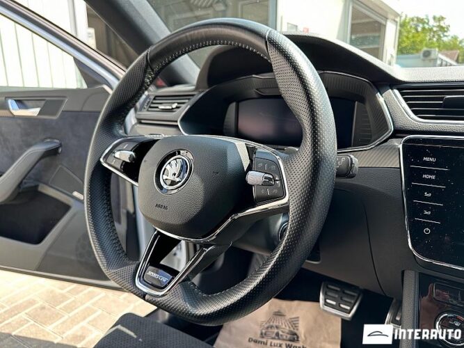 Skoda Superb 40 interauto-car