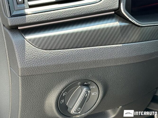 Skoda Superb 50 interauto-car