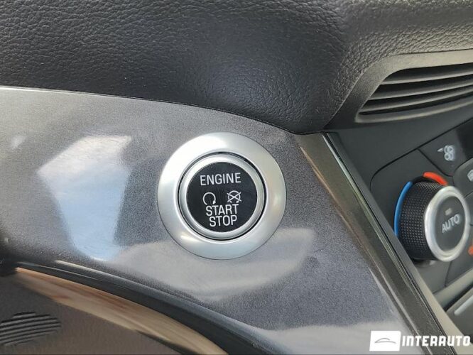 Ford Grand C-MAX 43 interauto-car