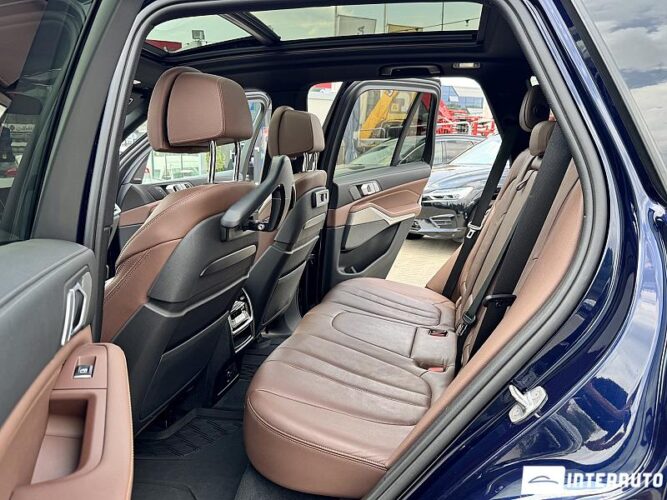 BMW X5 4.0i 54 interauto-car