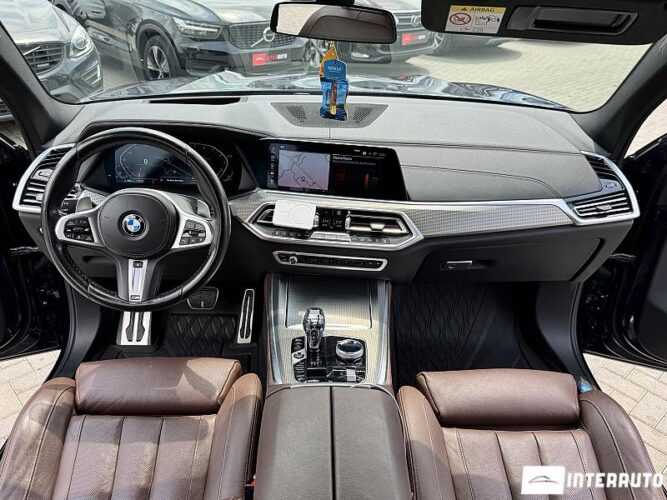 BMW X5 4.0i 43 interauto-car