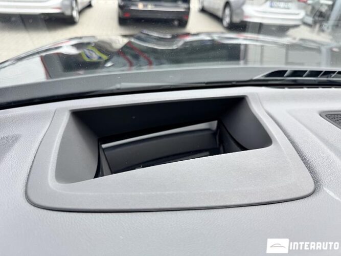 BMW X5 4.5e 50 interauto-car