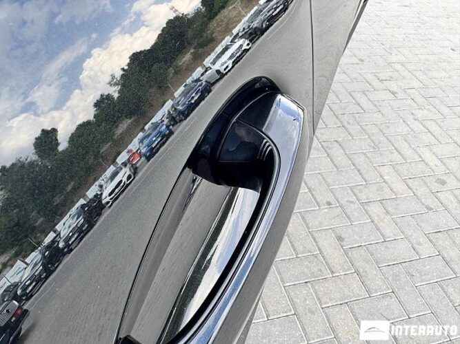 BMW X5 4.5e 66 interauto-car