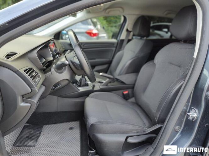 Renault Megane 33 interauto-car