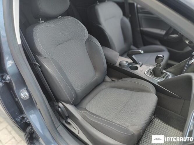 Renault Megane 35 interauto-car