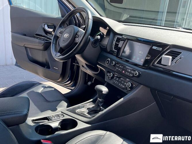 Kia Niro 41 interauto-car