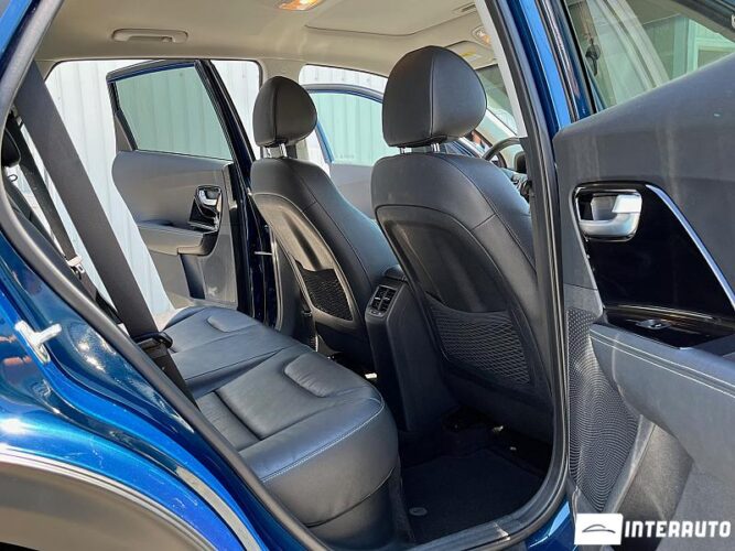Kia Niro 40 interauto-car