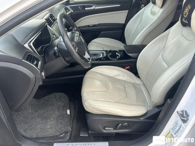 Ford Fusion 43 interauto-car