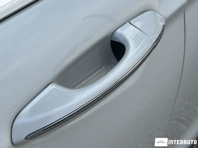 Ford Fusion 40 interauto-car