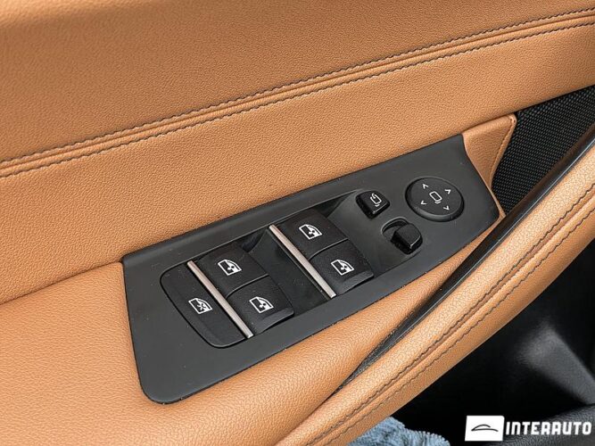 BMW 520 44 interauto-car