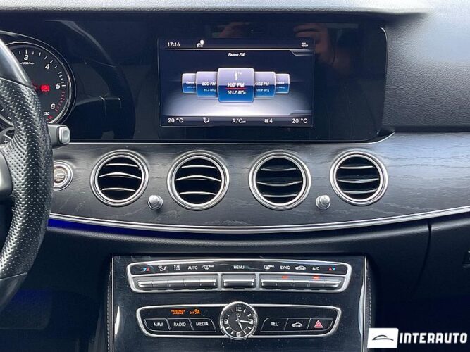 Mercedes E 220 43 interauto-car