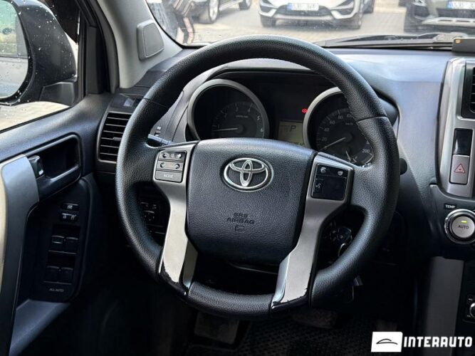 Toyota Land Cruiser Prado 36 interauto-car