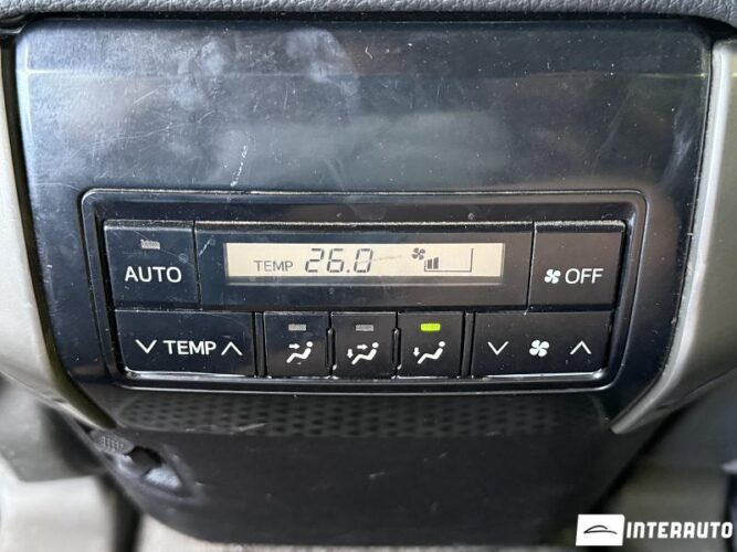 Toyota Land Cruiser Prado 43 interauto-car