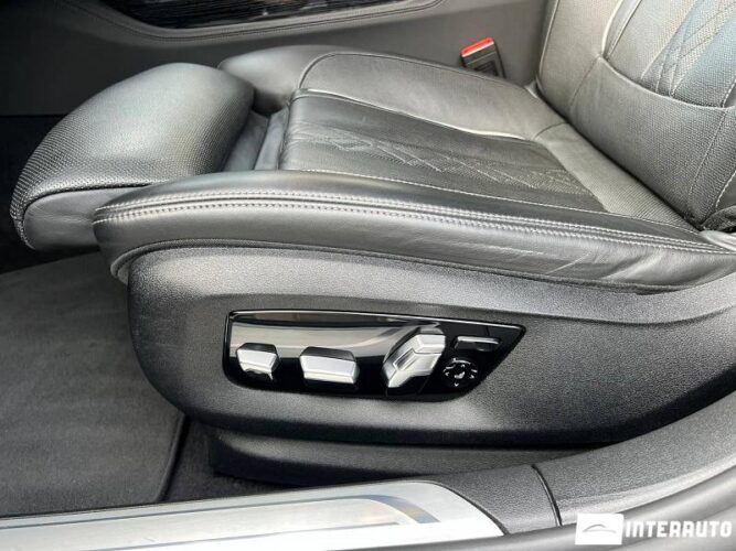 BMW 730 51 interauto-car