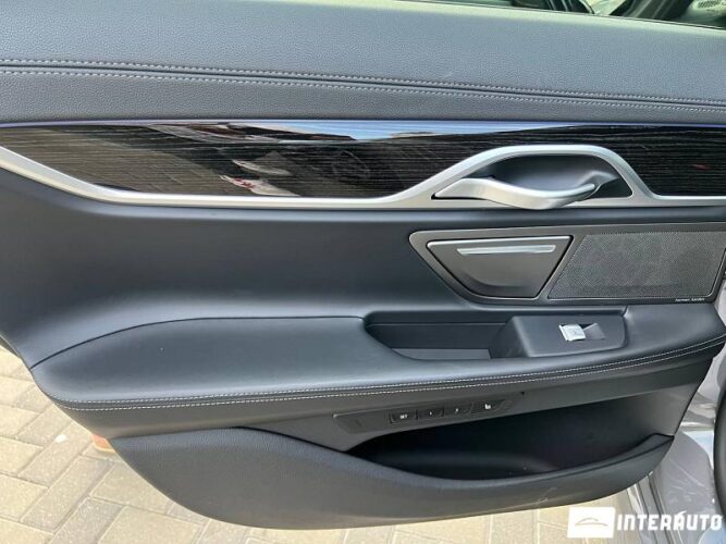 BMW 730 54 interauto-car
