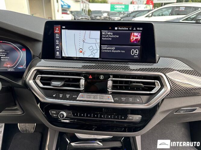 BMW X3 2.0D 44 interauto-car