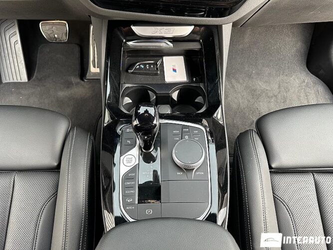 BMW X3 2.0D 46 interauto-car