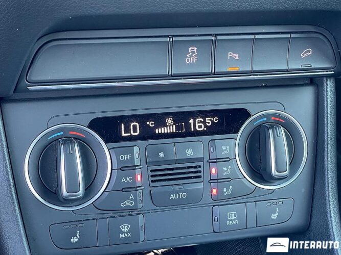 Audi Q3 49 interauto-car