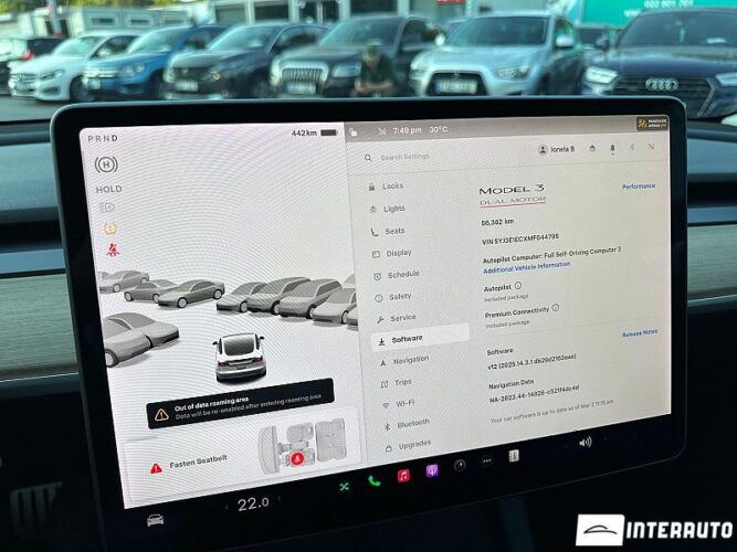 Tesla Model 3 39 interauto-car