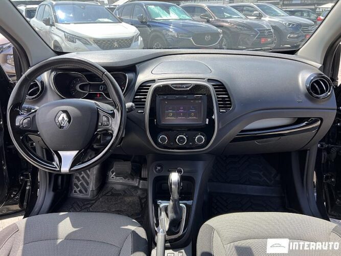 Renault Captur 36 interauto-car