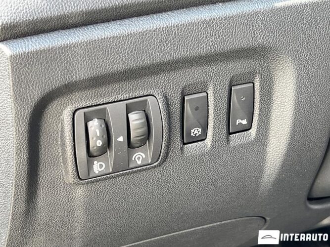 Renault Captur 48 interauto-car